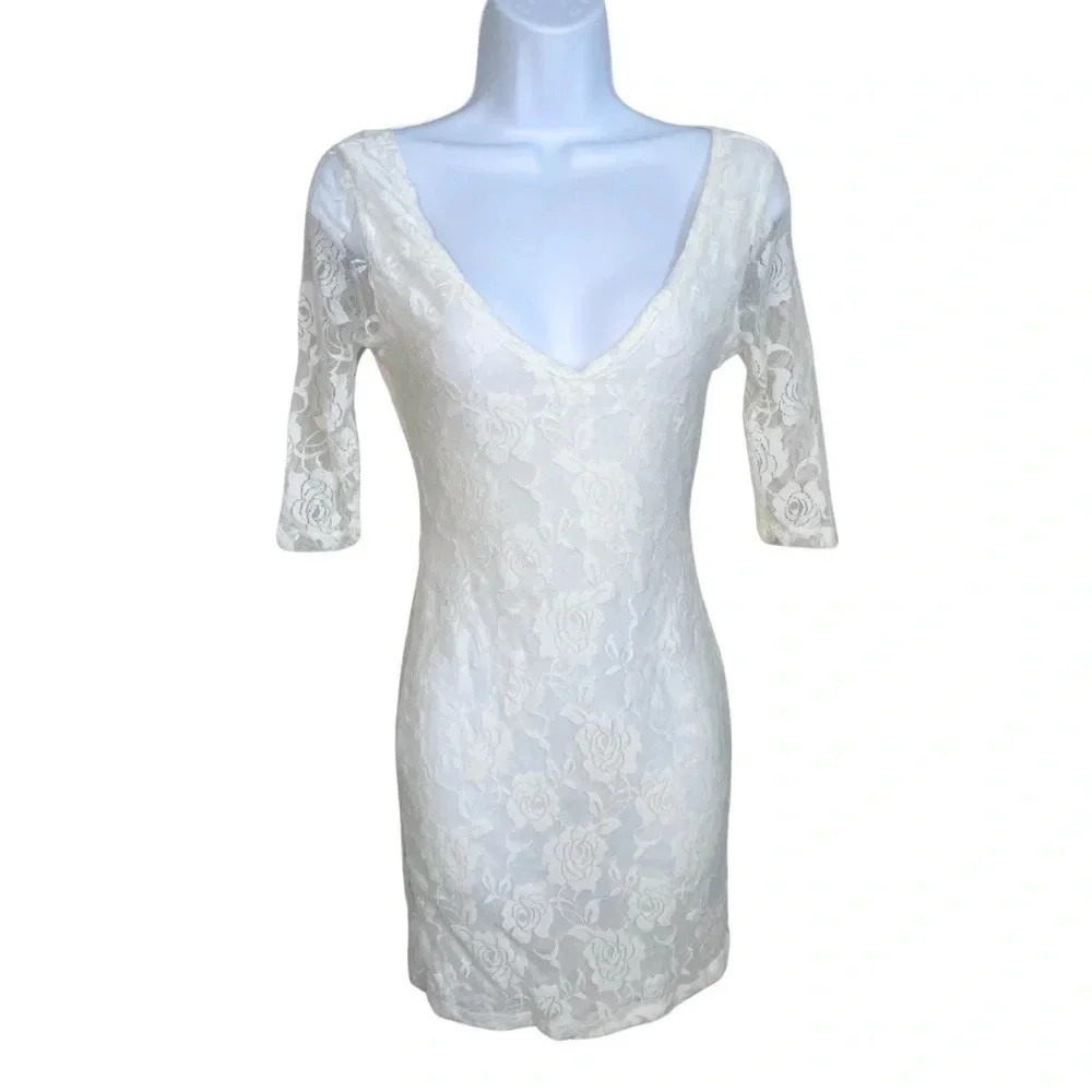 Charlotte Russe Floral Lace Overlay Dress - White, Medium - Y2K Mini Dress